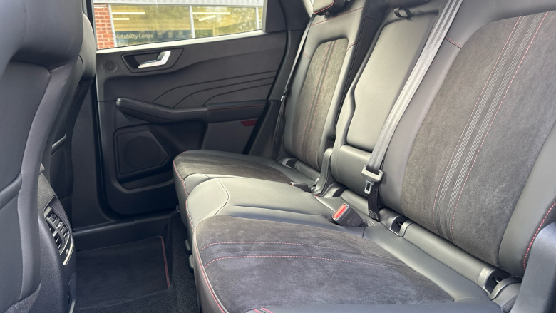 Ford Kuga 2.5 PHEV ST-Line 5dr CVT Estate